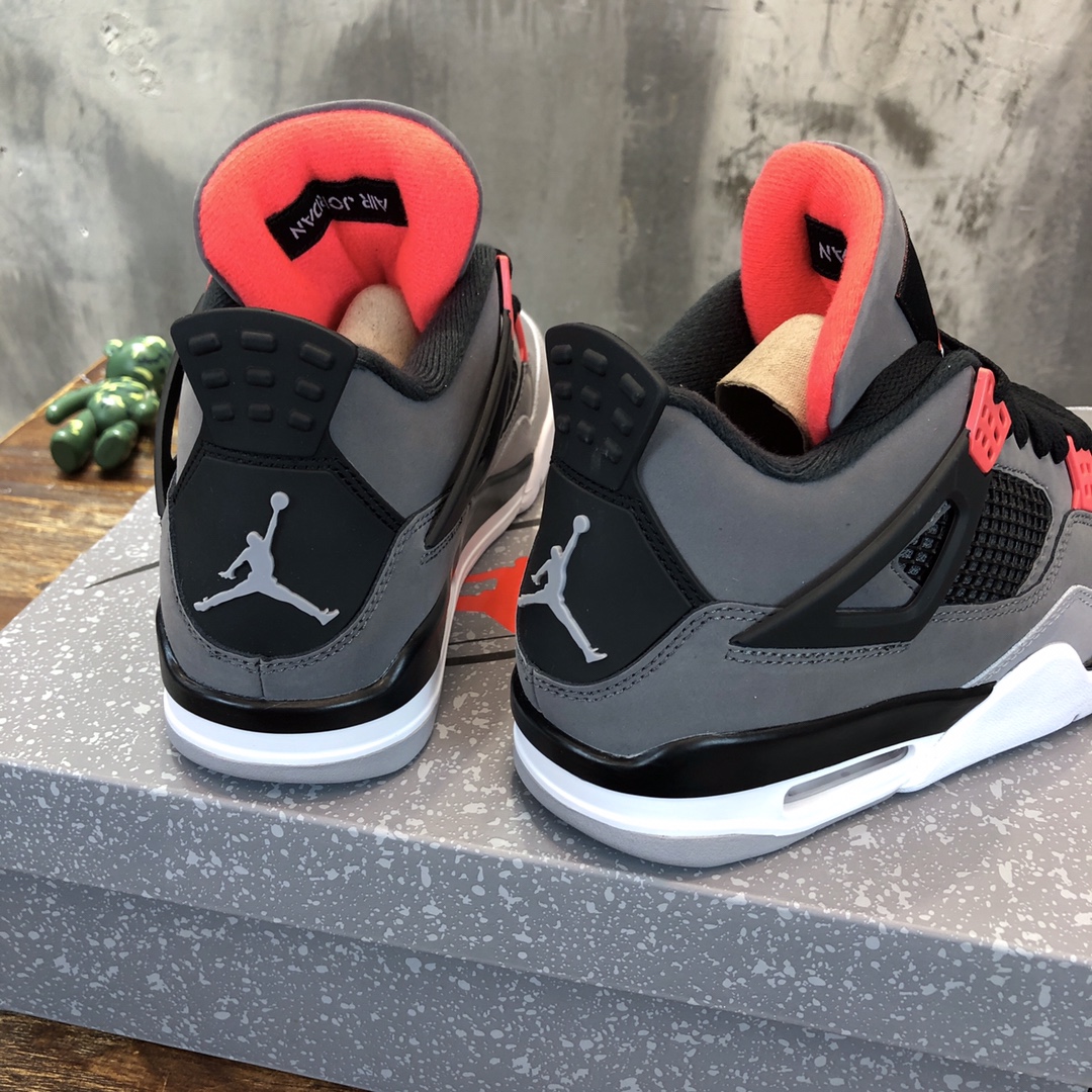 Nike Air Jordan 4 Retro ＂Infrared＂ Sneaker