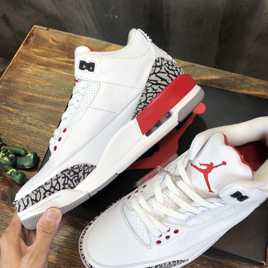 NIKE Air Jordan 3 