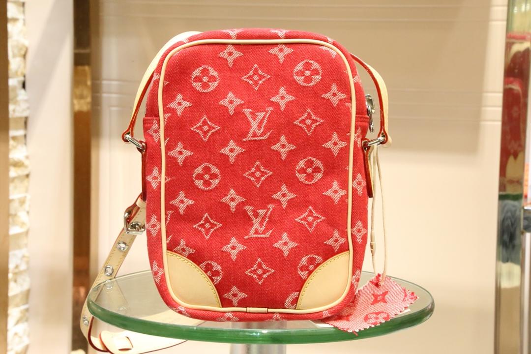 Louis Vuitton Fashion 45236 LV03BM022