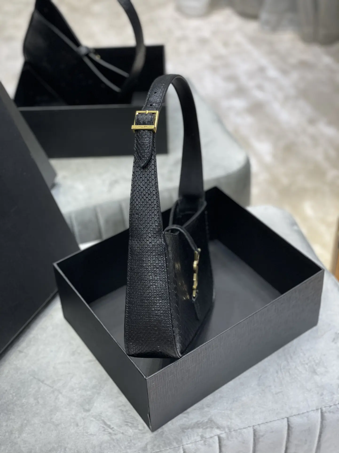 YSL Le5A7 Bagr Handbags