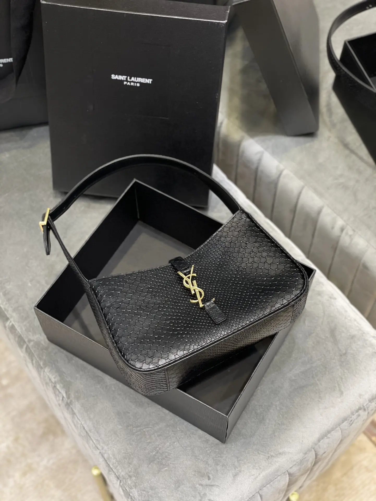 YSL Le5A7 Bagr Handbags