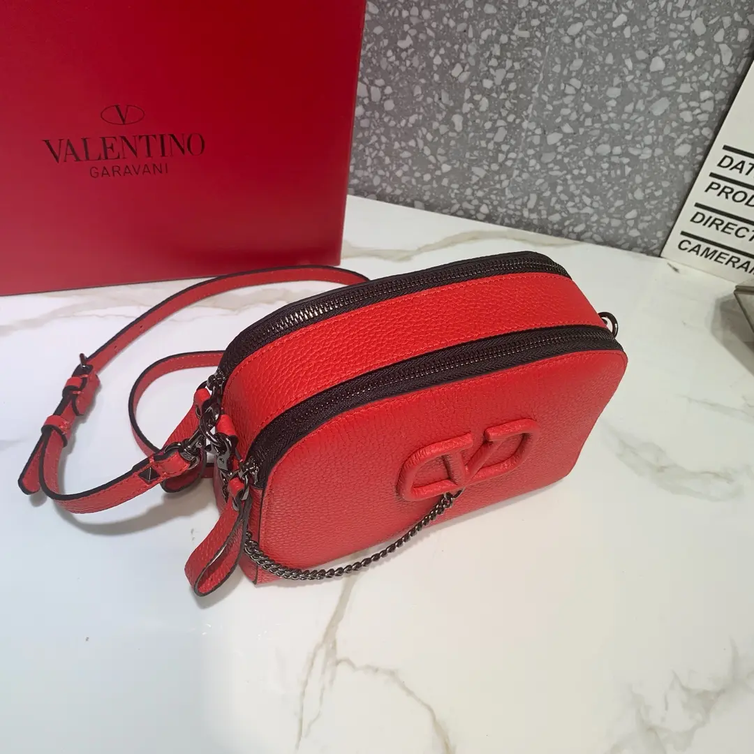 Valen Garavani VSLING Handbags