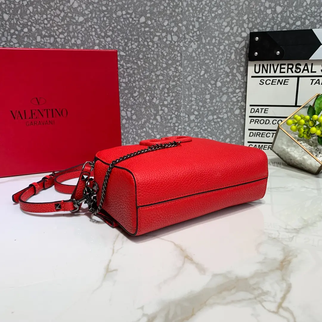 Valen Garavani VSLING Handbags