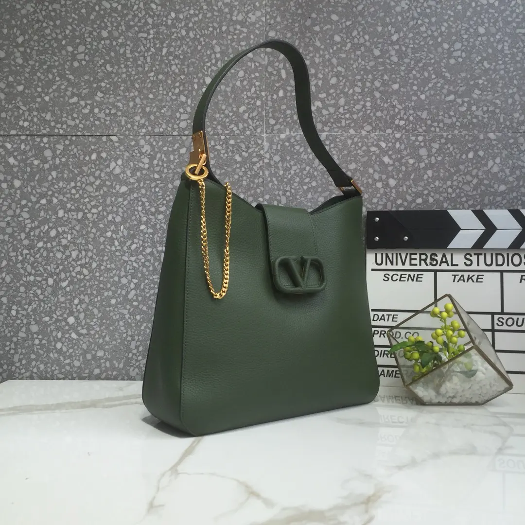 Valen Garavani VSling Handbags