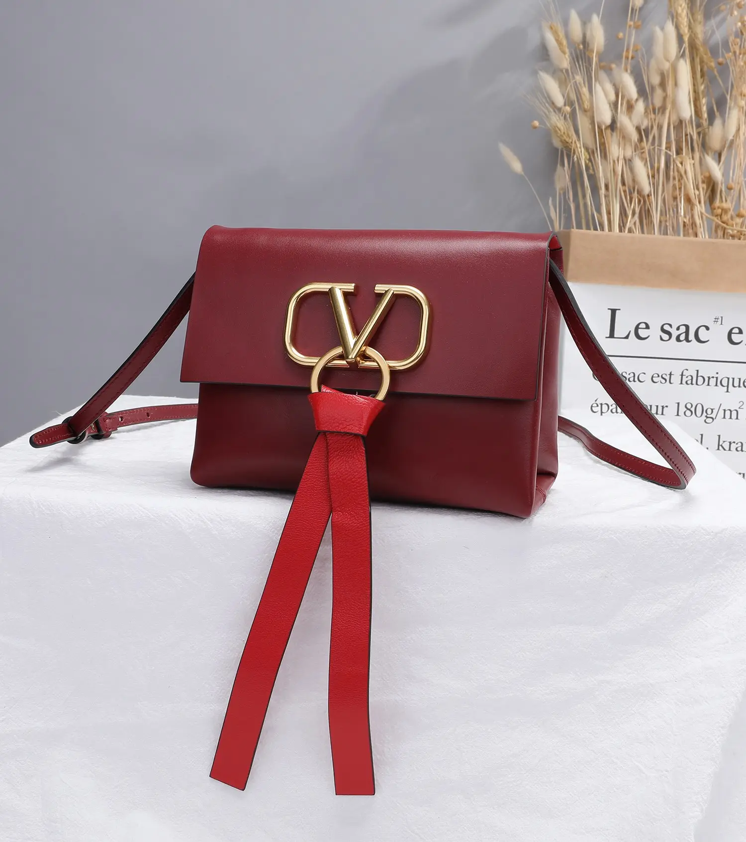 Valen Garavani Vring Handbags