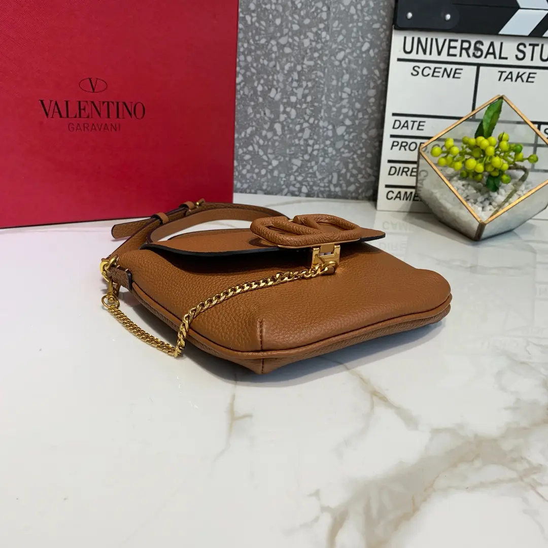 Valen Garavani VRING Handbags