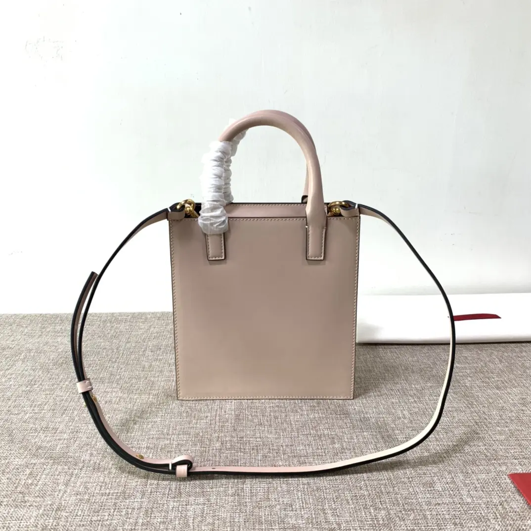 Valen Garavani VLOGO Walk Handbags