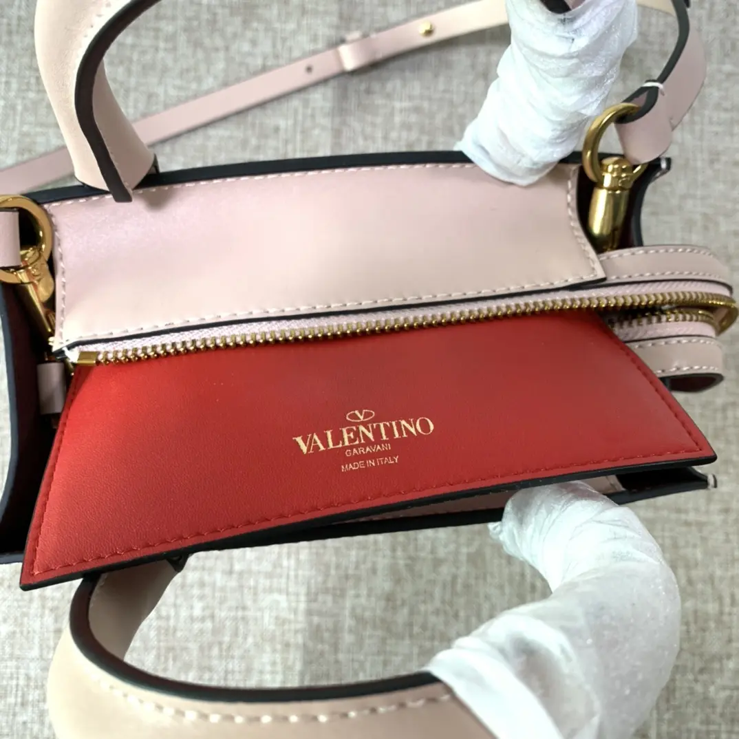 Valen Garavani VLOGO Walk Handbags