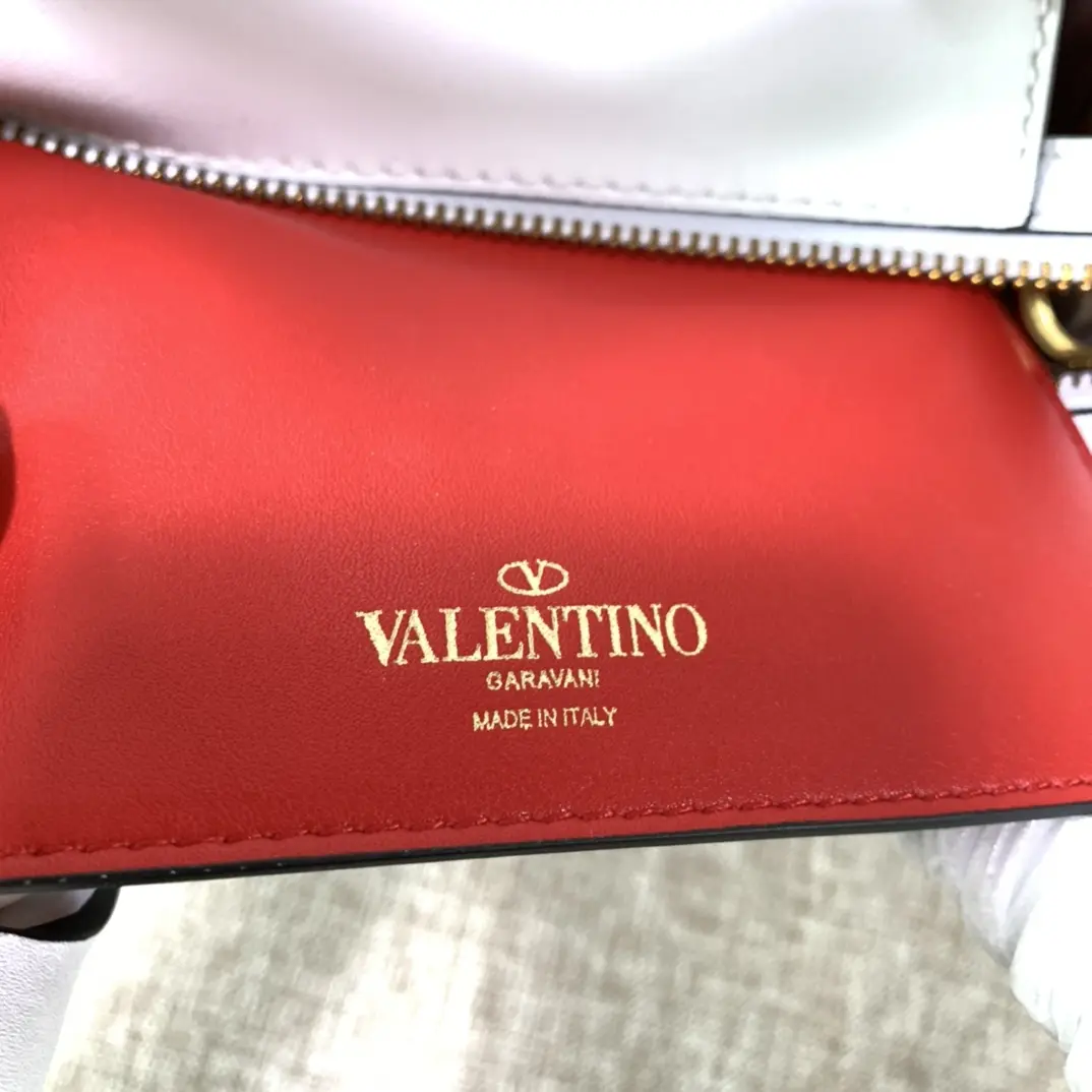 Valen Garavani VLOGO Walk Handbags