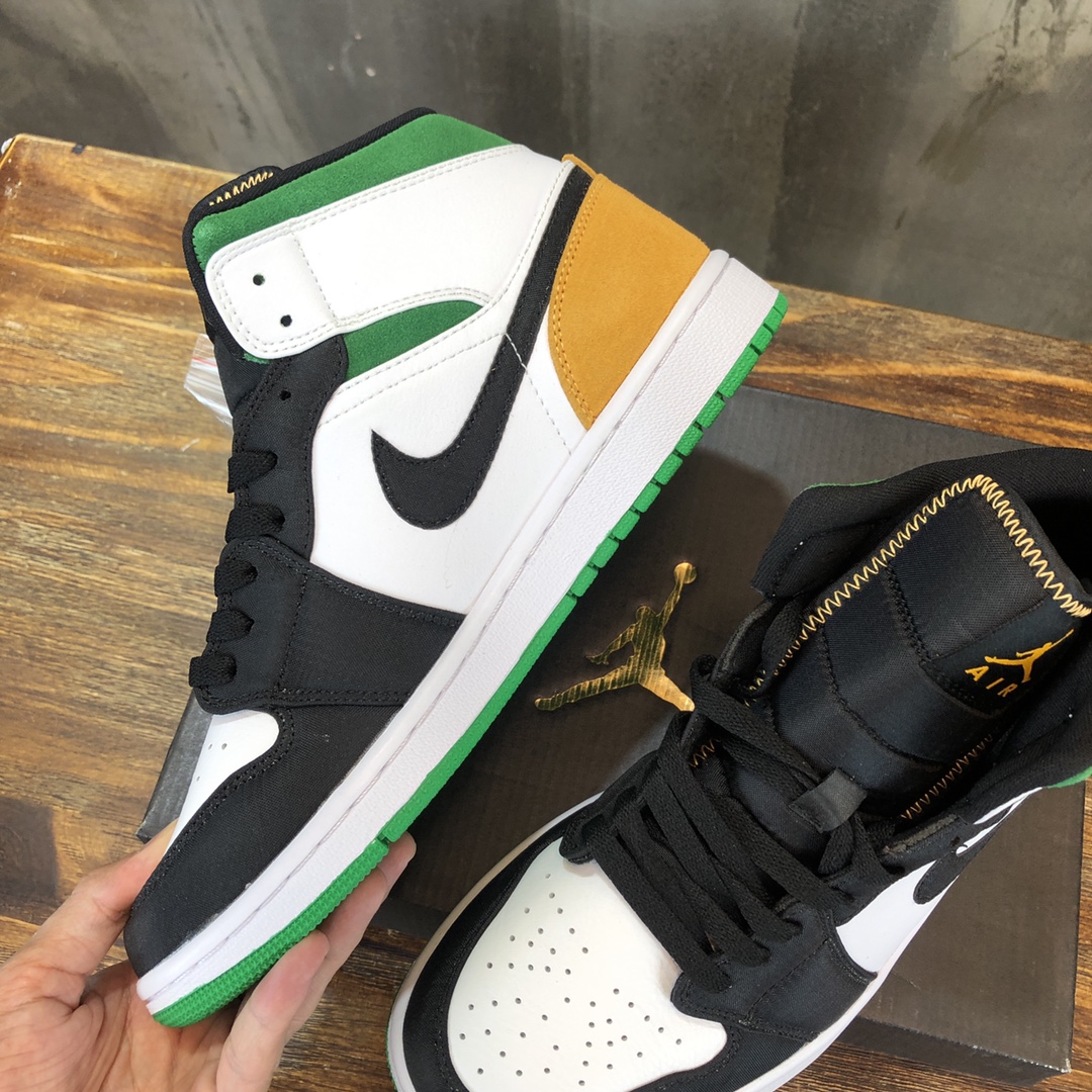 NIKE Air Jordan 1 Middle sneaker