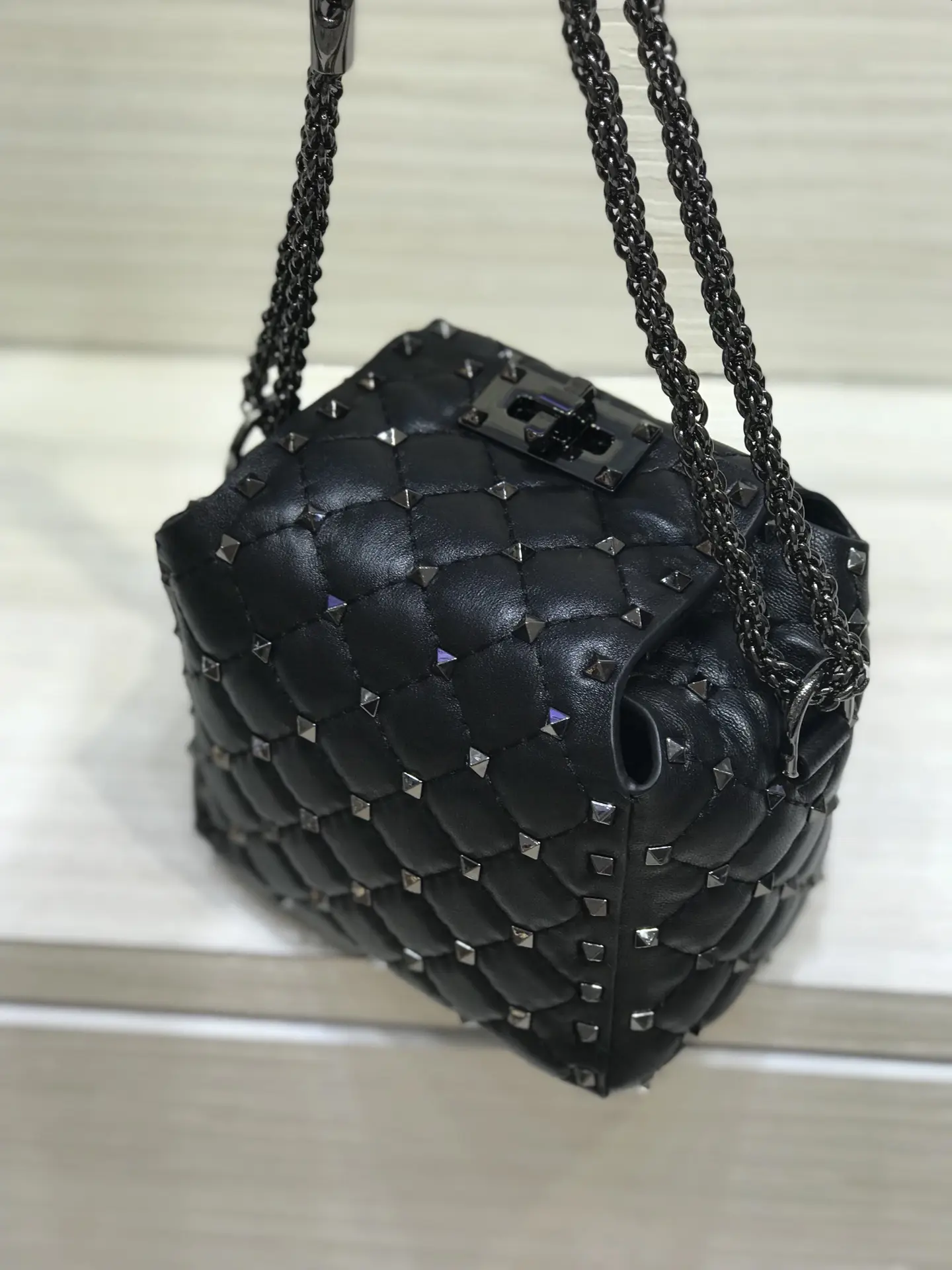 Valen Garavani GARAVANI ROCKSTUD SPIKE Handbag