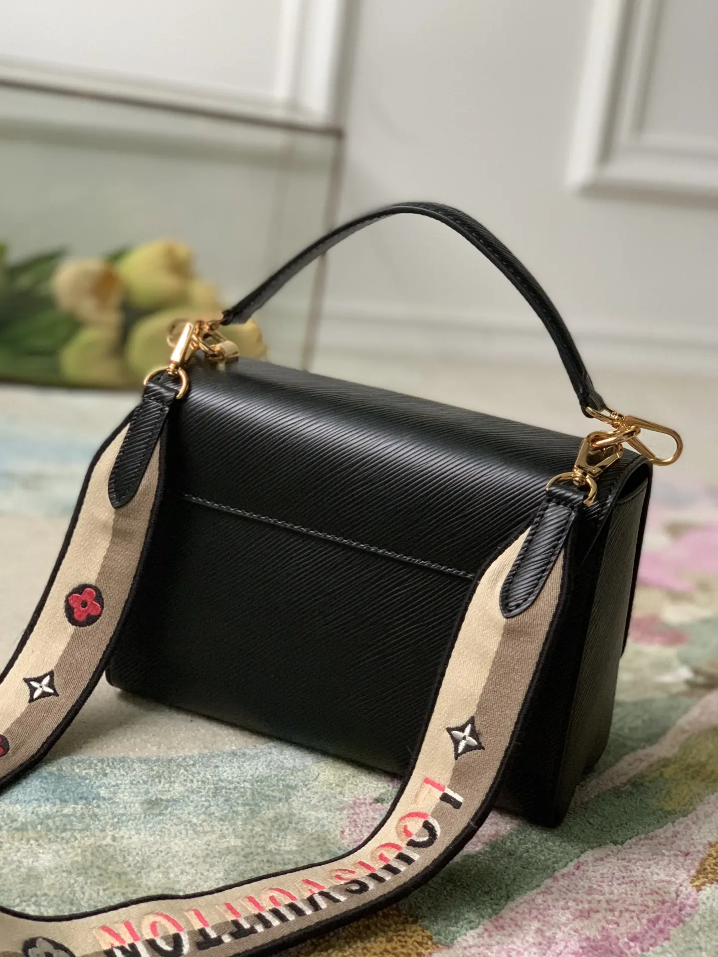 Louis Vuitton Twist Handbags 