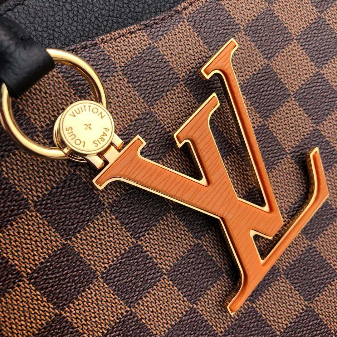 Louis Vuitton Riverside Handbags 