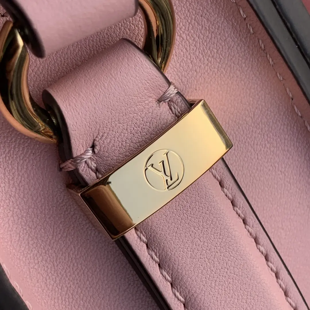 Louis Vuitton Pont 9 Handbags 