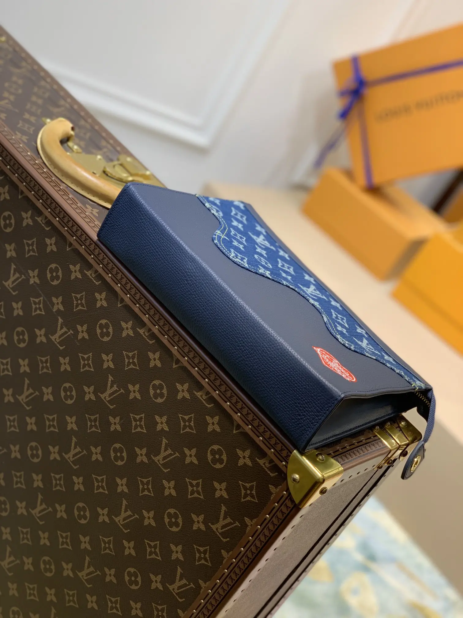 Louis Vuitton Pochette Voyage Handbags 