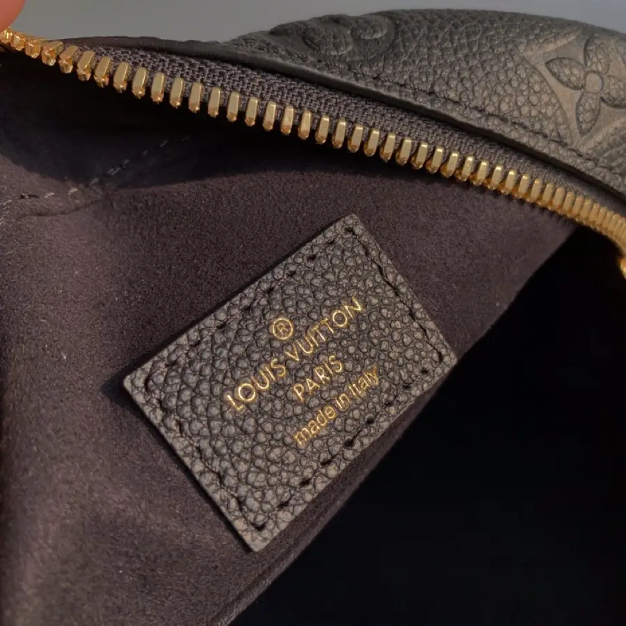 Louis Vuitton Nicolas Ghesquiè Handbags 