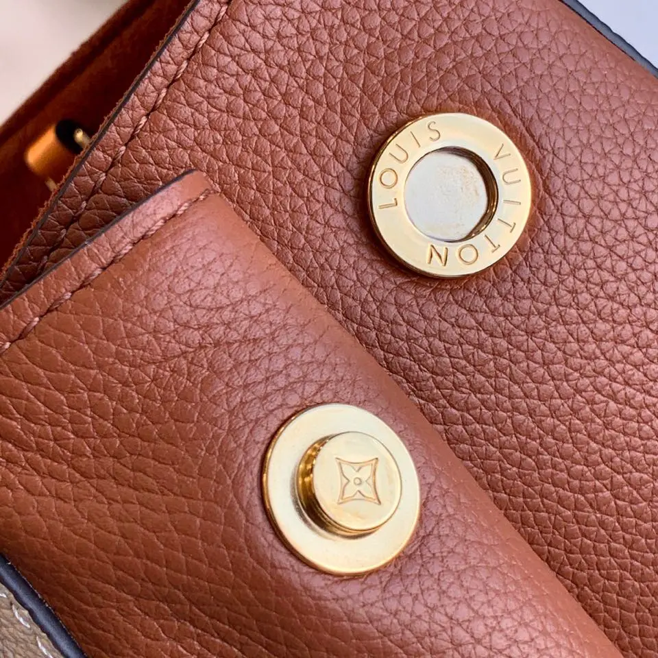 Louis Vuitton new FOLD TOTE medium size Handbags M45376