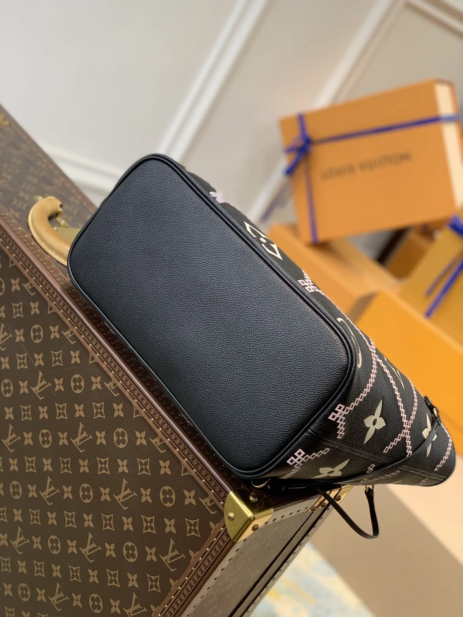 Louis Vuitton Neverfull Handbags 