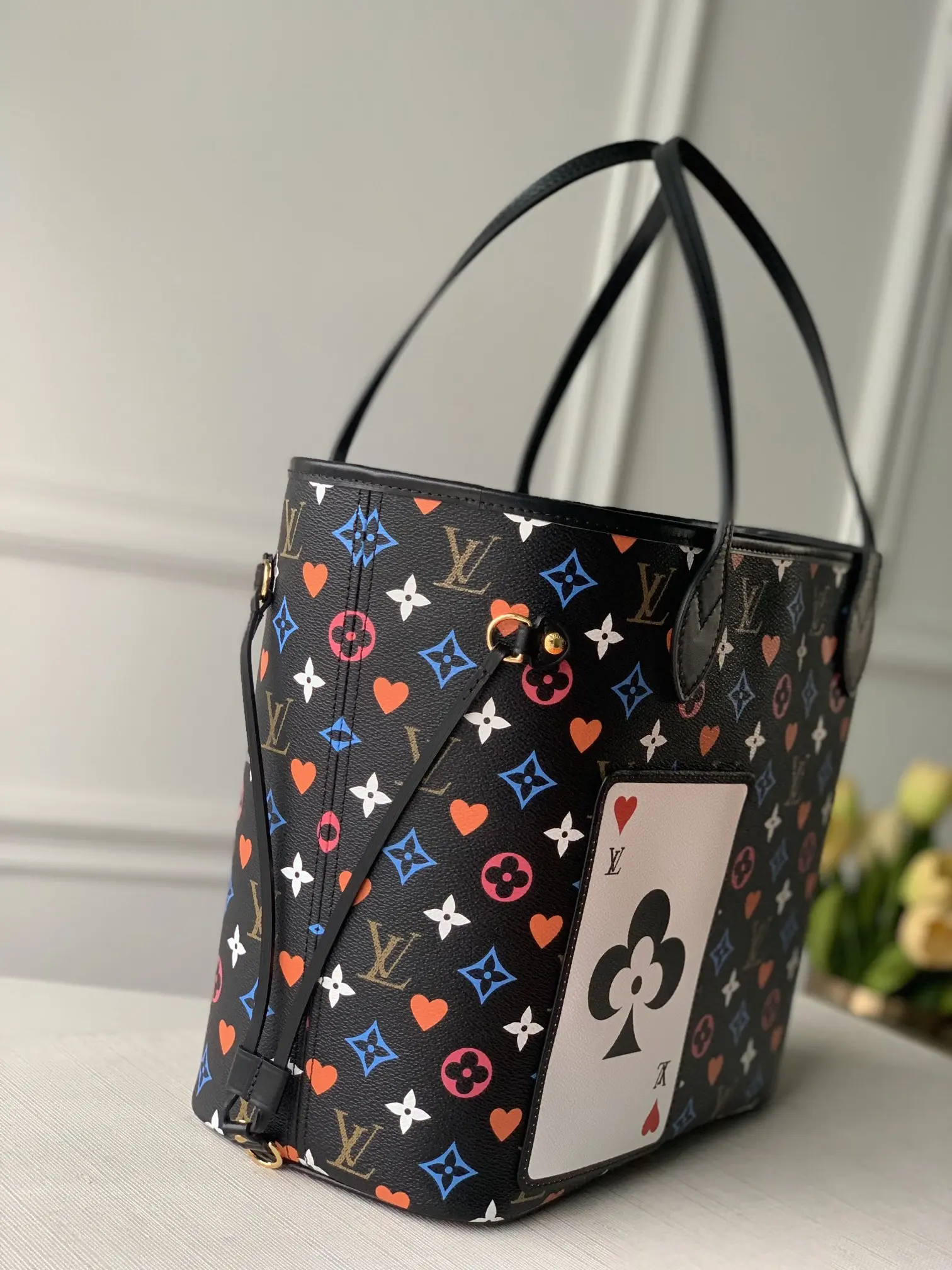 Louis Vuitton Neverfull Handbags 