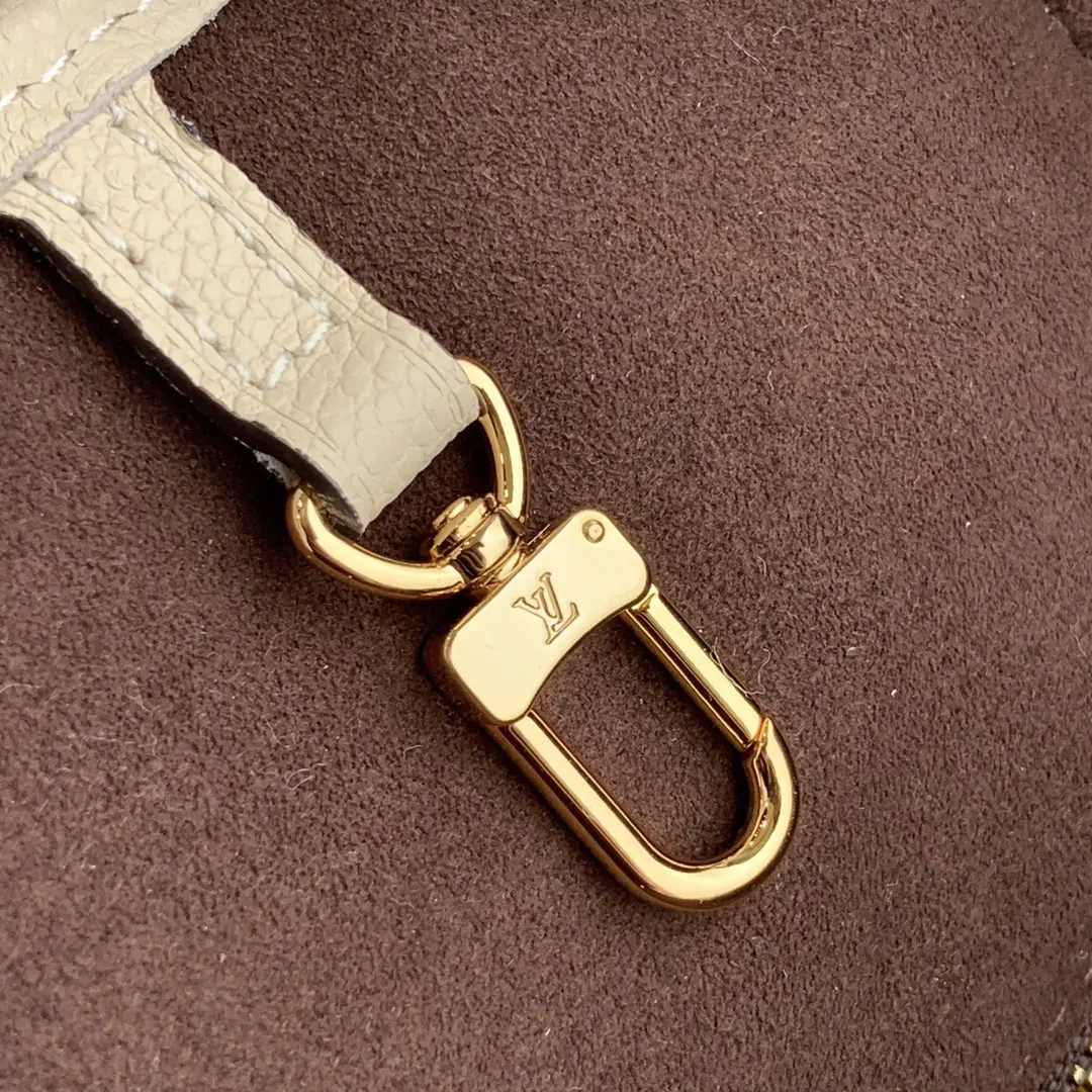 Louis Vuitton Neverfull Handbags 