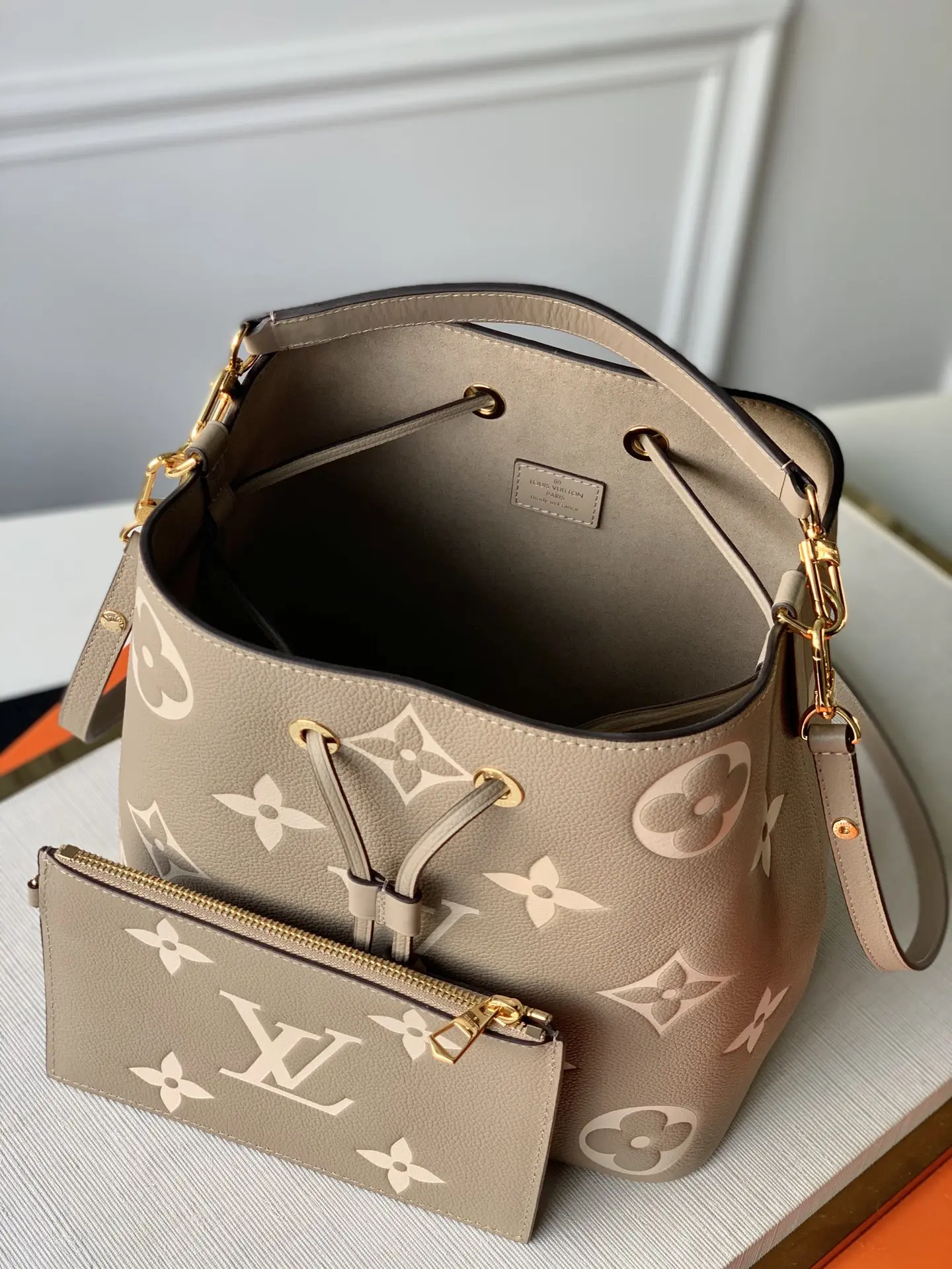 Louis Vuitton NéoNoé Handbags 