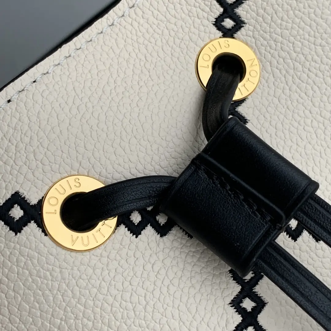 Louis Vuitton NéoNoé Handbags 