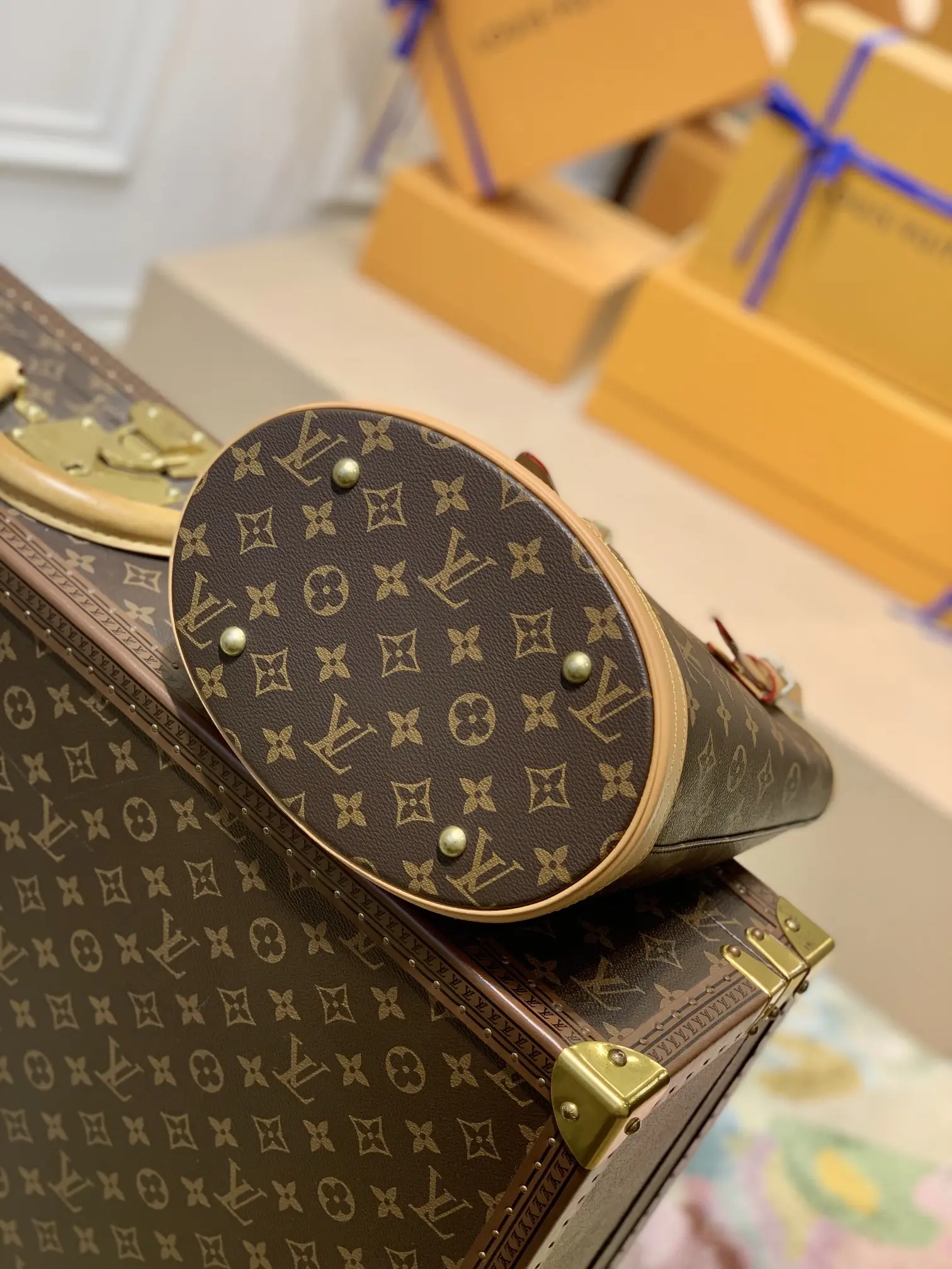 Louis Vuitton NéoNoé BB Handbags 