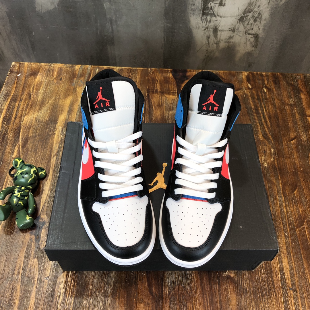 NIKE Air Jordan 1 Middle sneaker