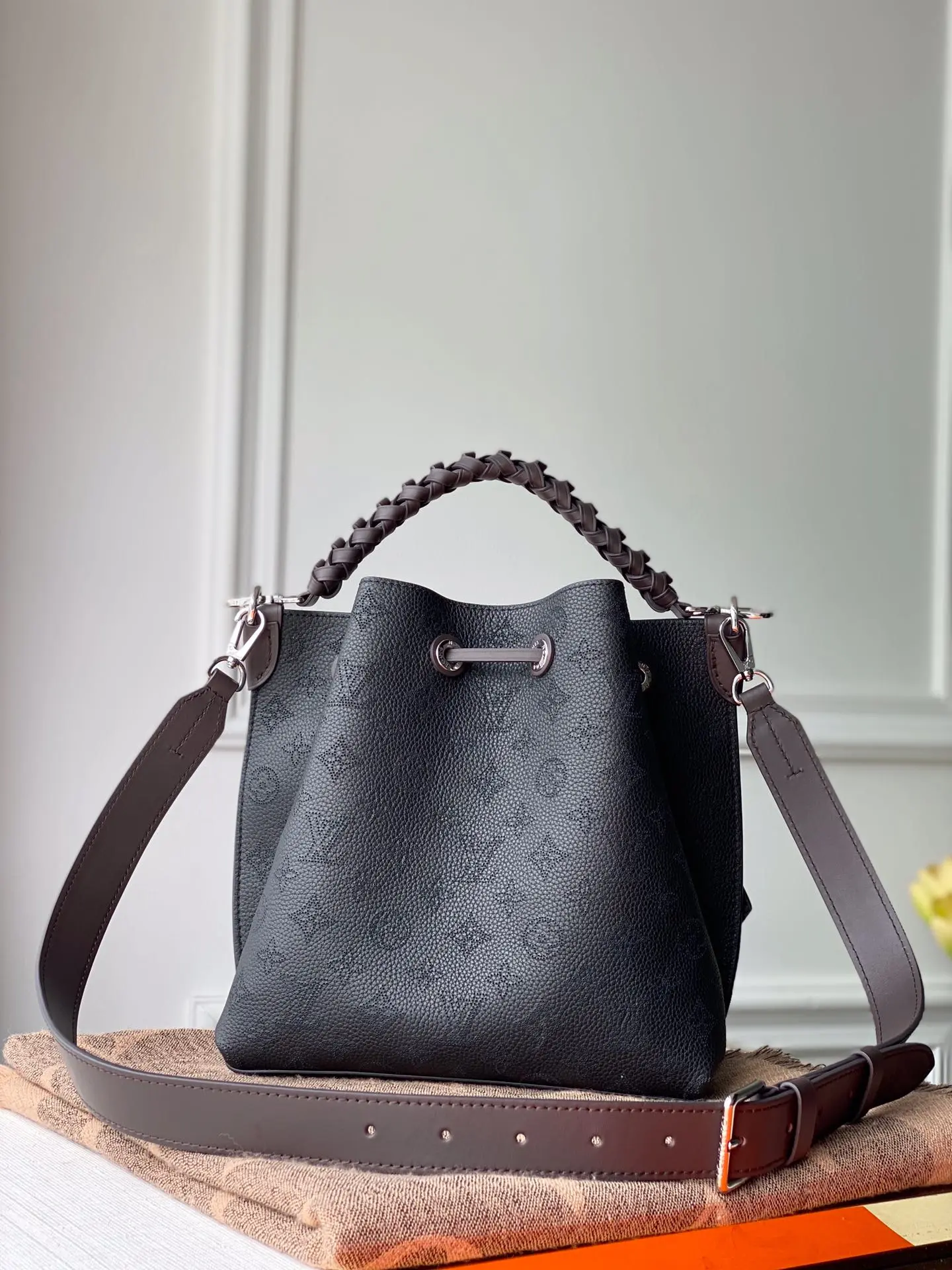 Louis Vuitton Muria Handbags 