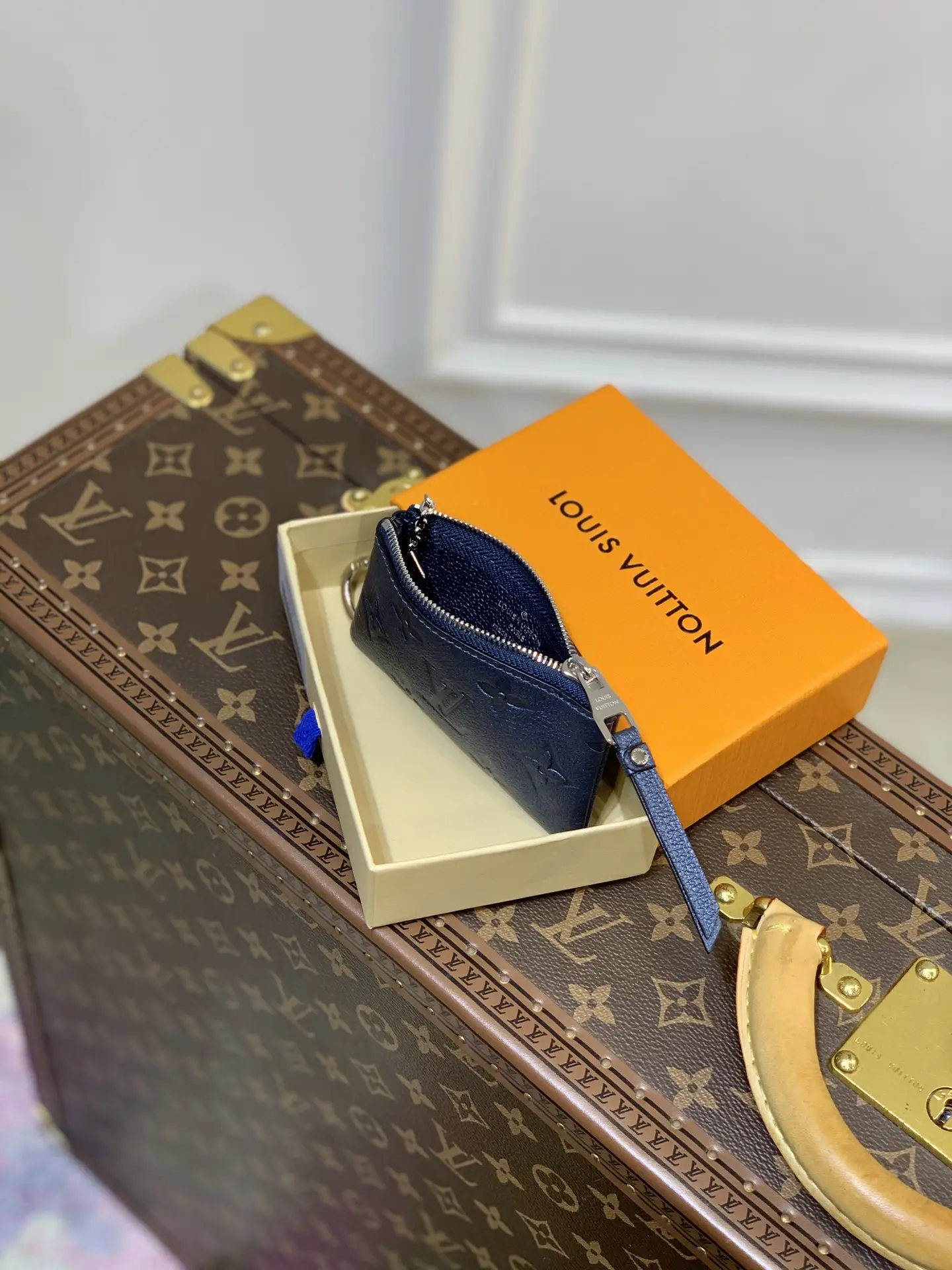 Louis Vuitton Muria Handbags 