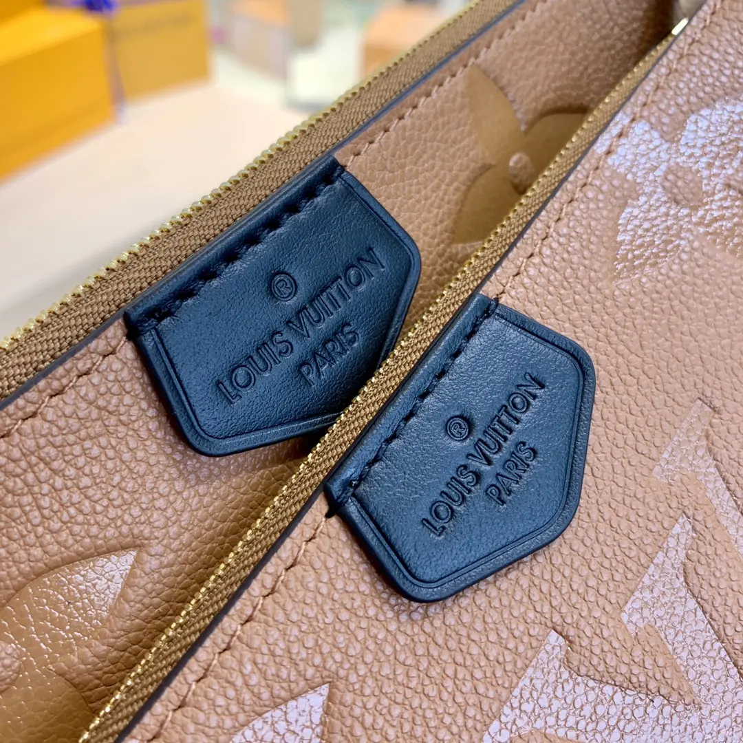 Louis Vuitton Multi Pochette Accessoires Handbags 