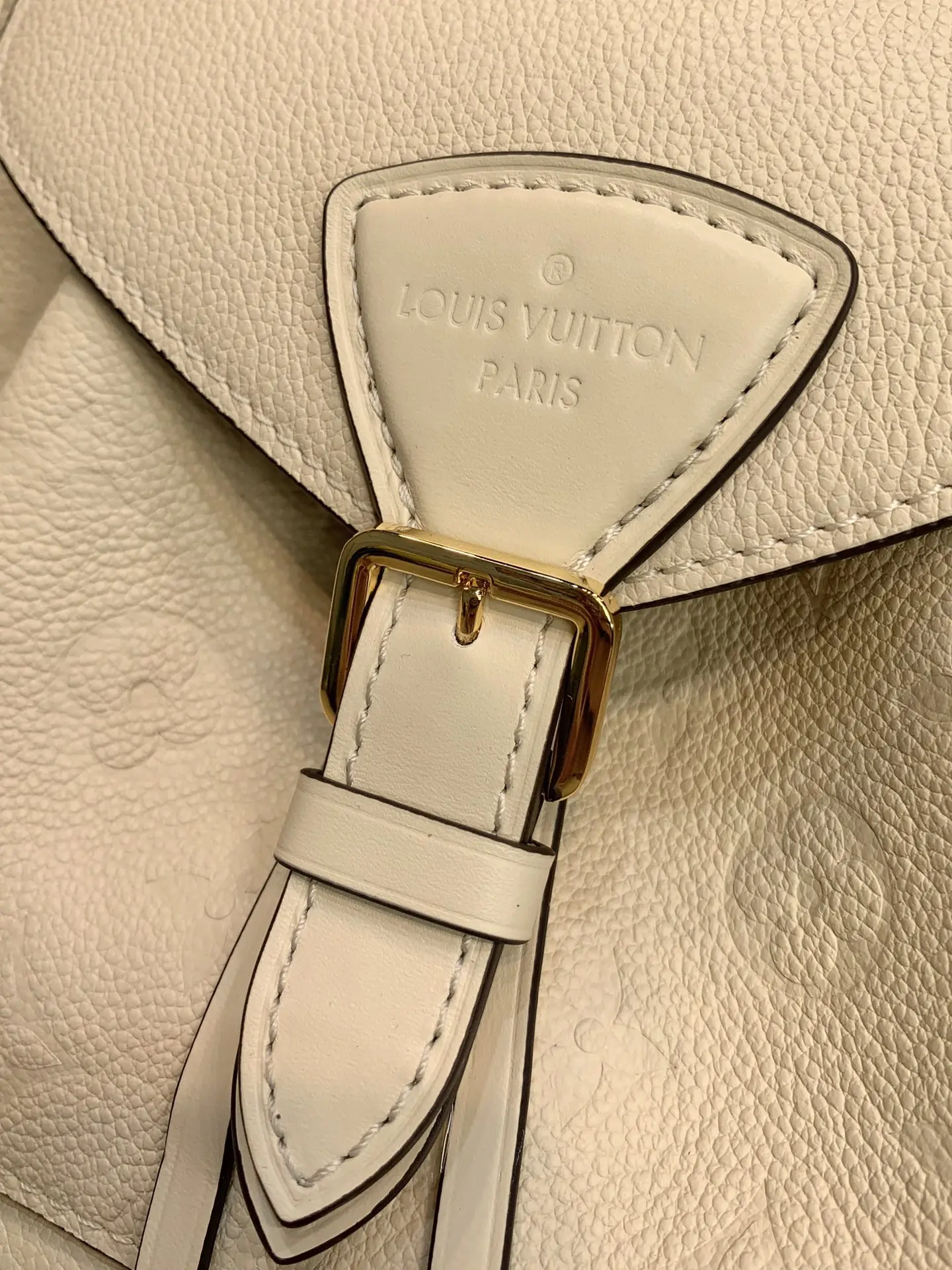 Louis Vuitton Montsouris Handbags 