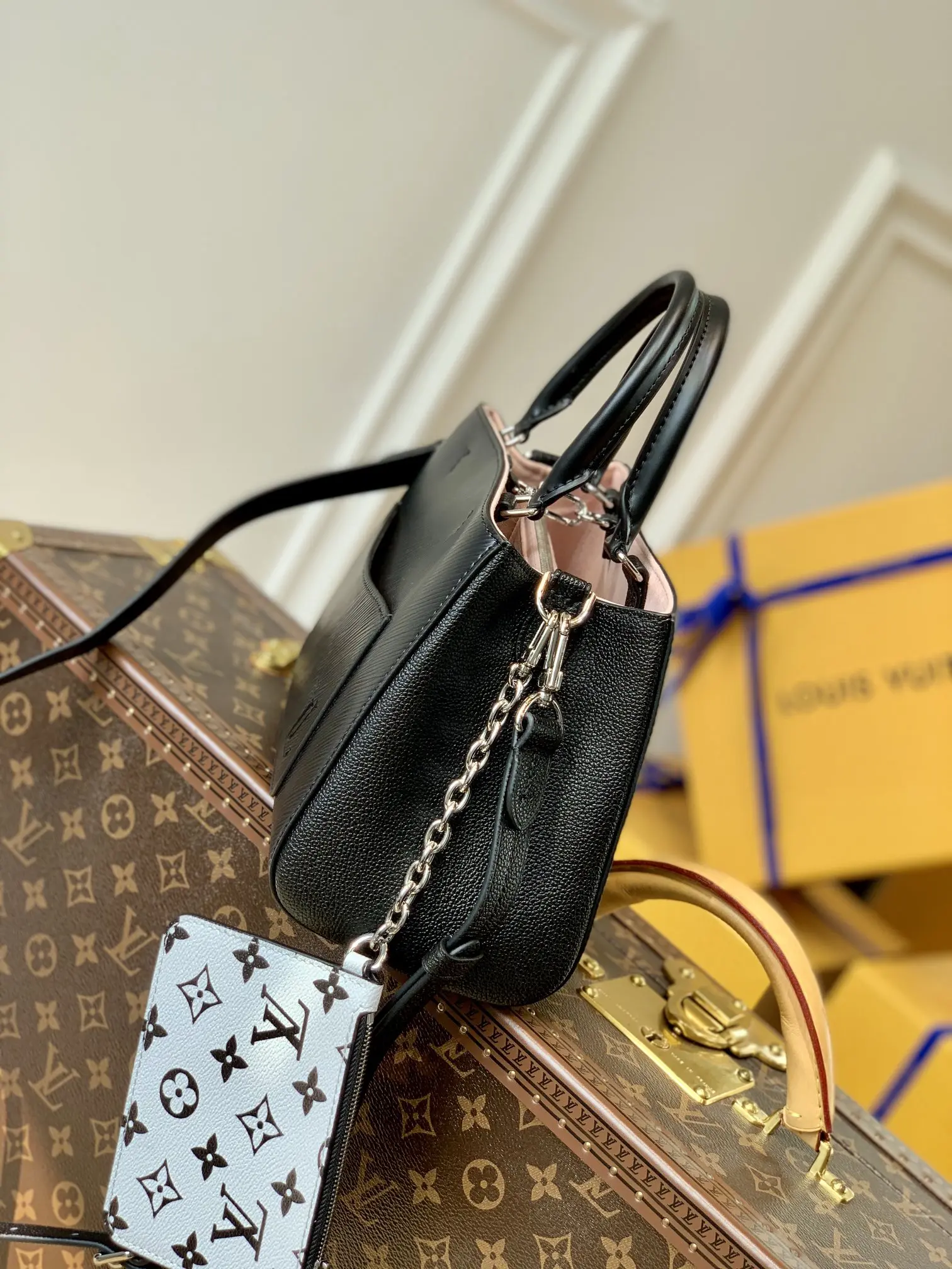 Louis Vuitton Marelle Tote BB Handbags 