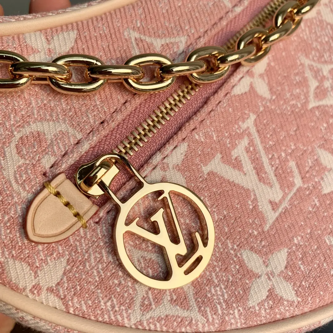 Louis Vuitton Loop Handbags 