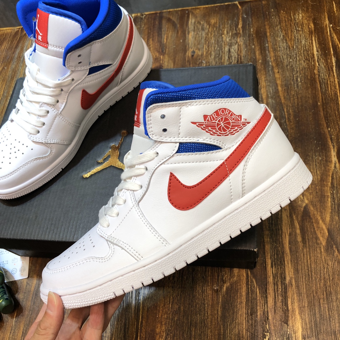 NIKE Air Jordan 1 Middle sneaker