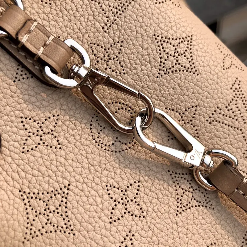 Louis Vuitton Hina Handbags 