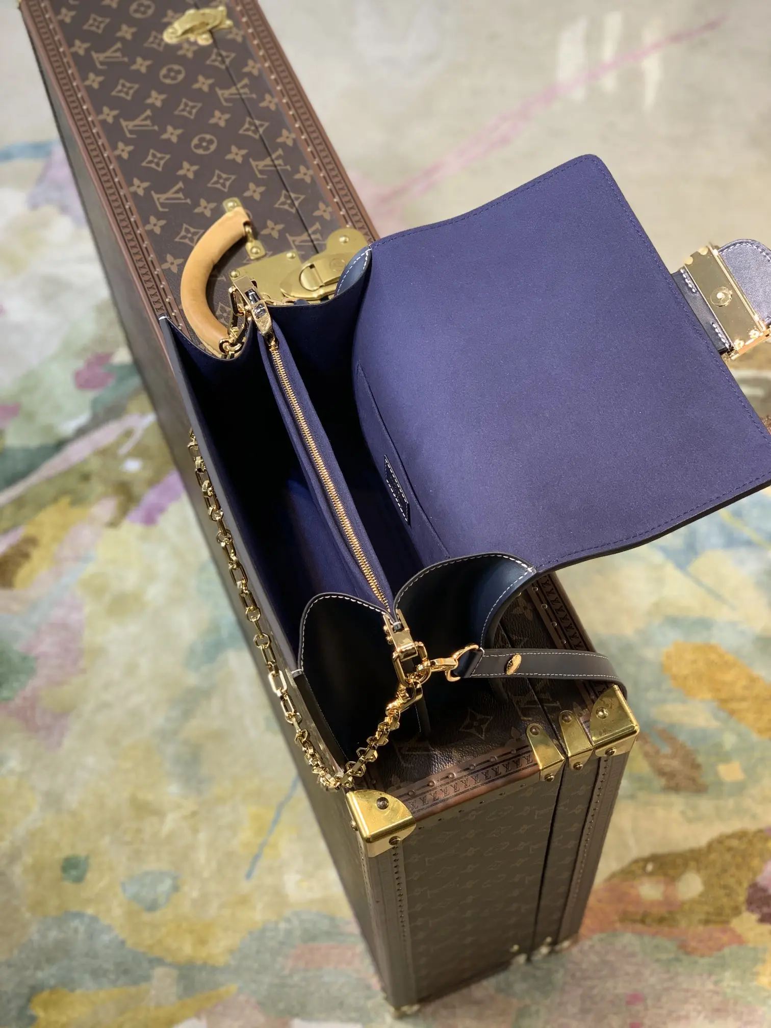 Louis Vuitton Dauphine Handbags 