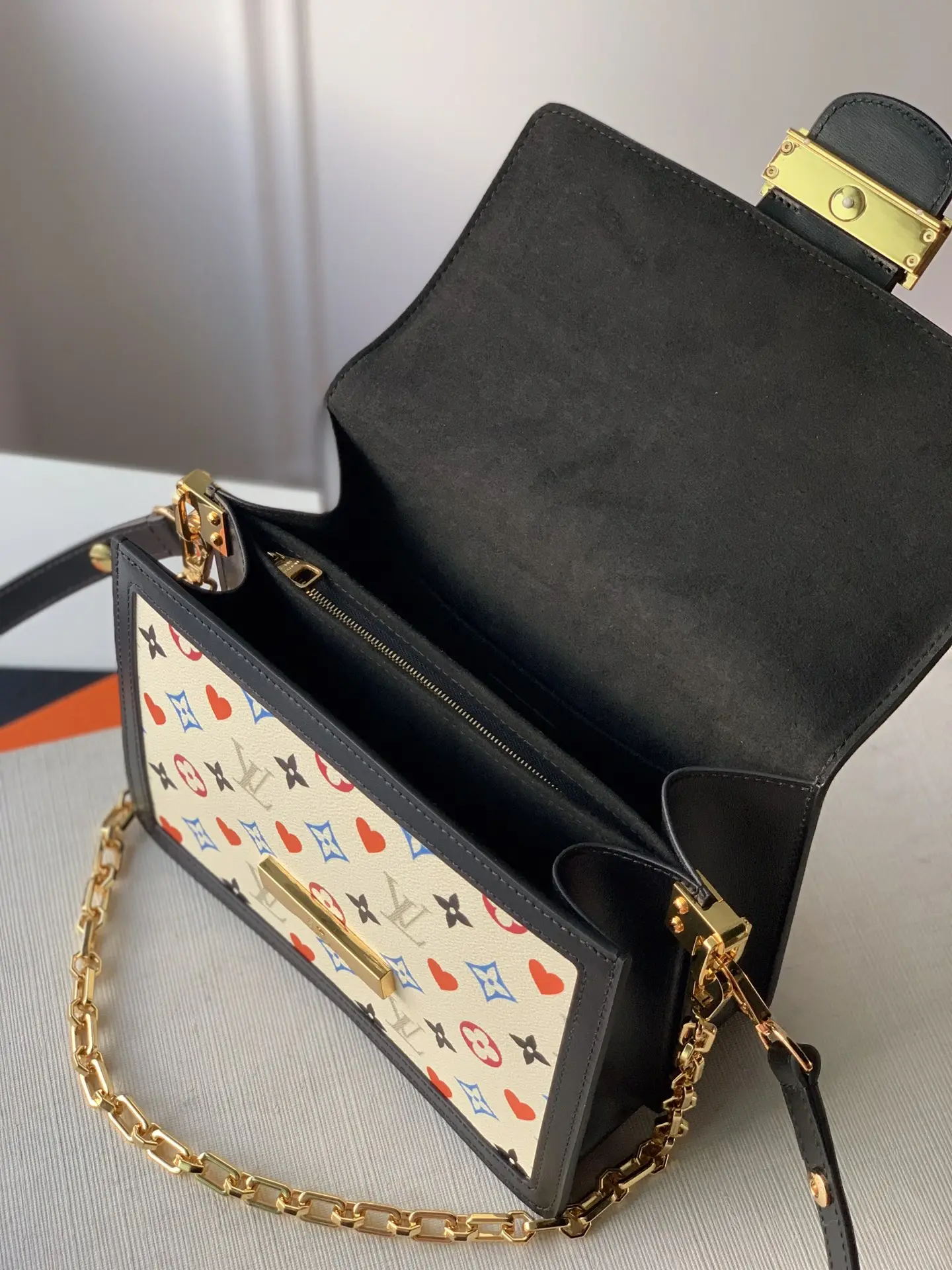 Louis Vuitton Dauphine Handbags 