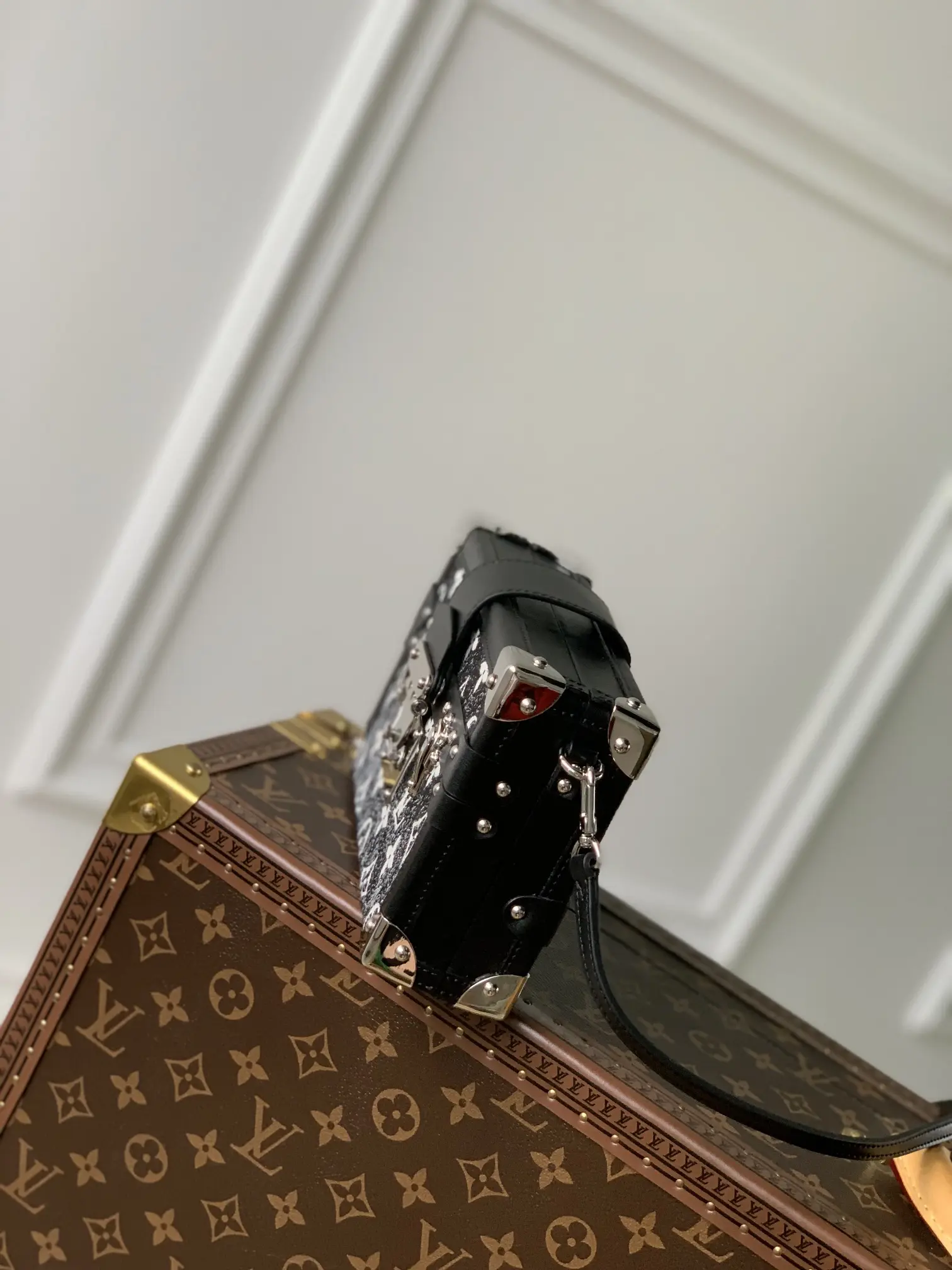 Louis Vuitton 2022 Petite Malle Handbags M59363