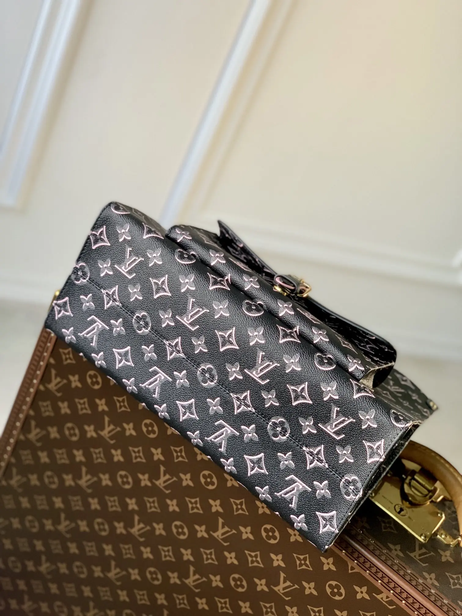 Louis Vuitton 2022 OnTheGo Handbags M46154