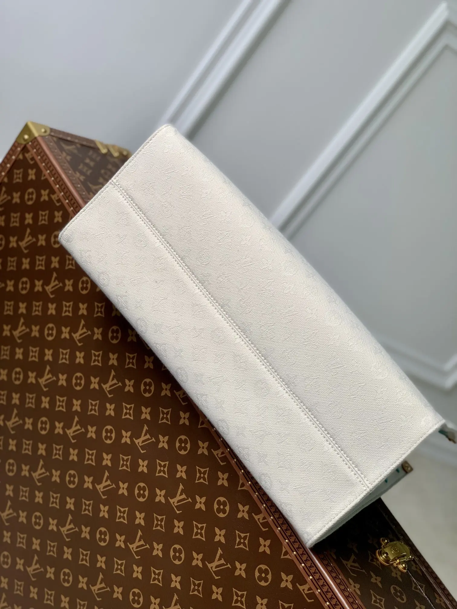 Louis Vuitton 2022 OnTheGo Handbags M20815