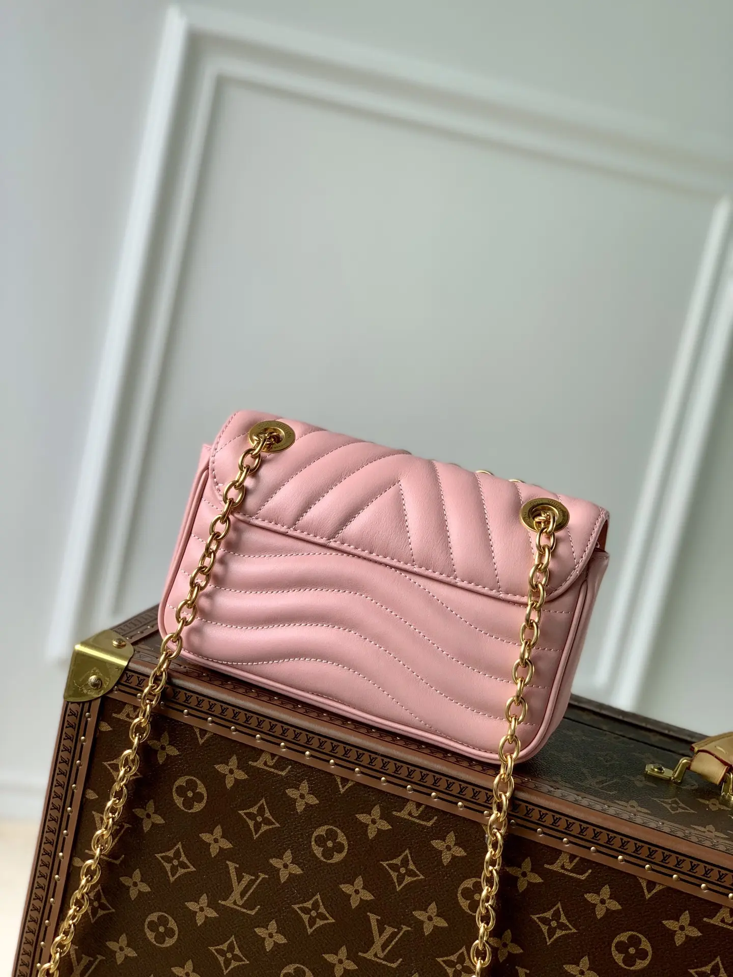 Louis Vuitton 2022 New Wave Small Bags M20686