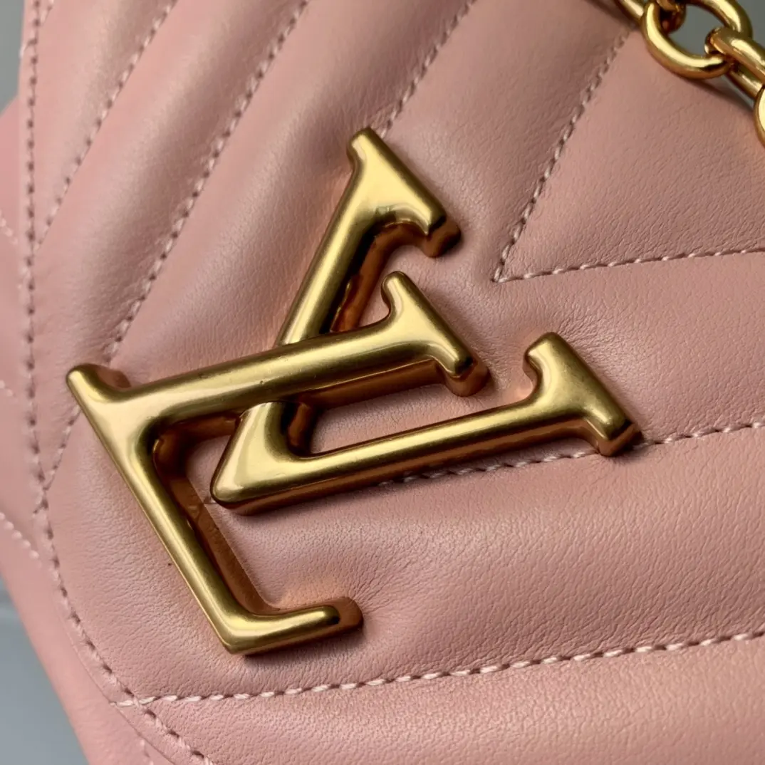 Louis Vuitton 2022 New Wave Small Bags M20686