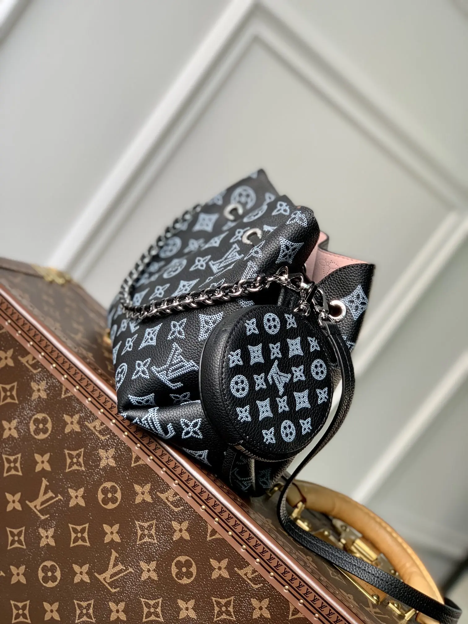 Louis Vuitton 2022 new sling bag