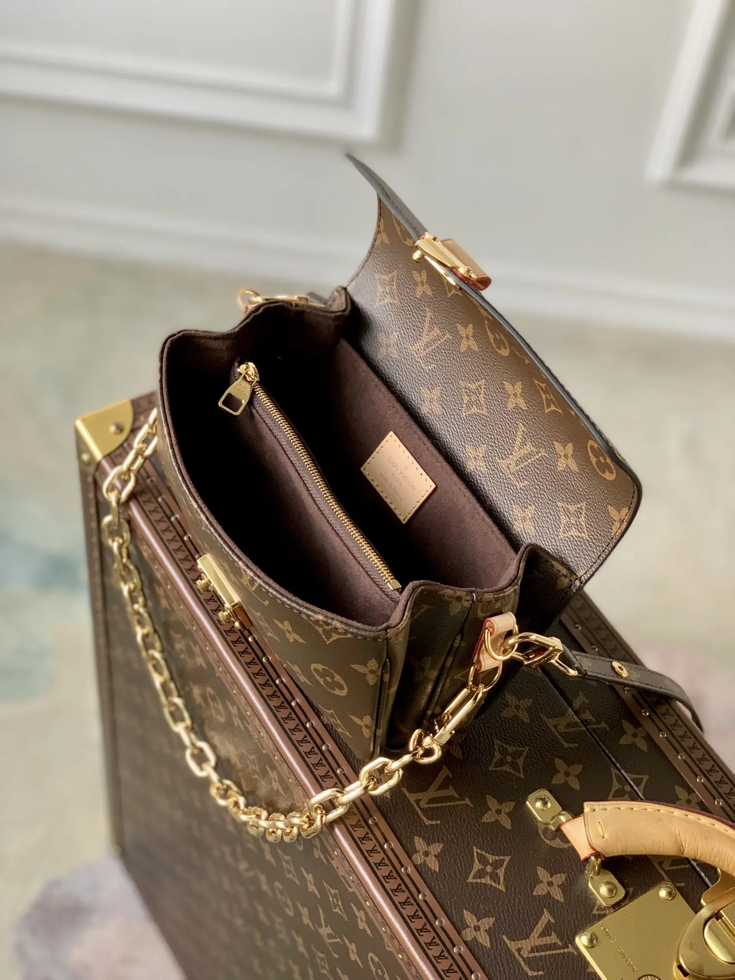 Louis Vuitton 2022 new sling bag