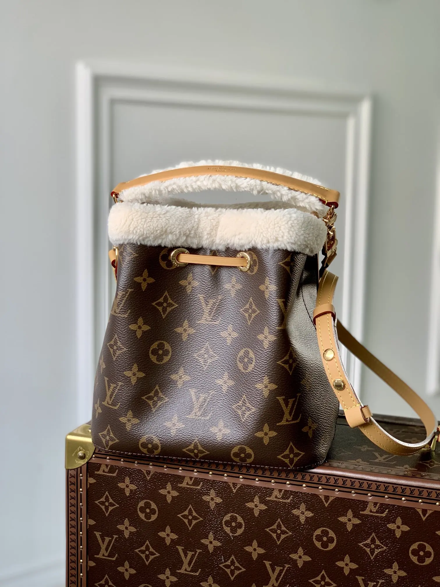 Louis Vuitton 2022 new sling bag