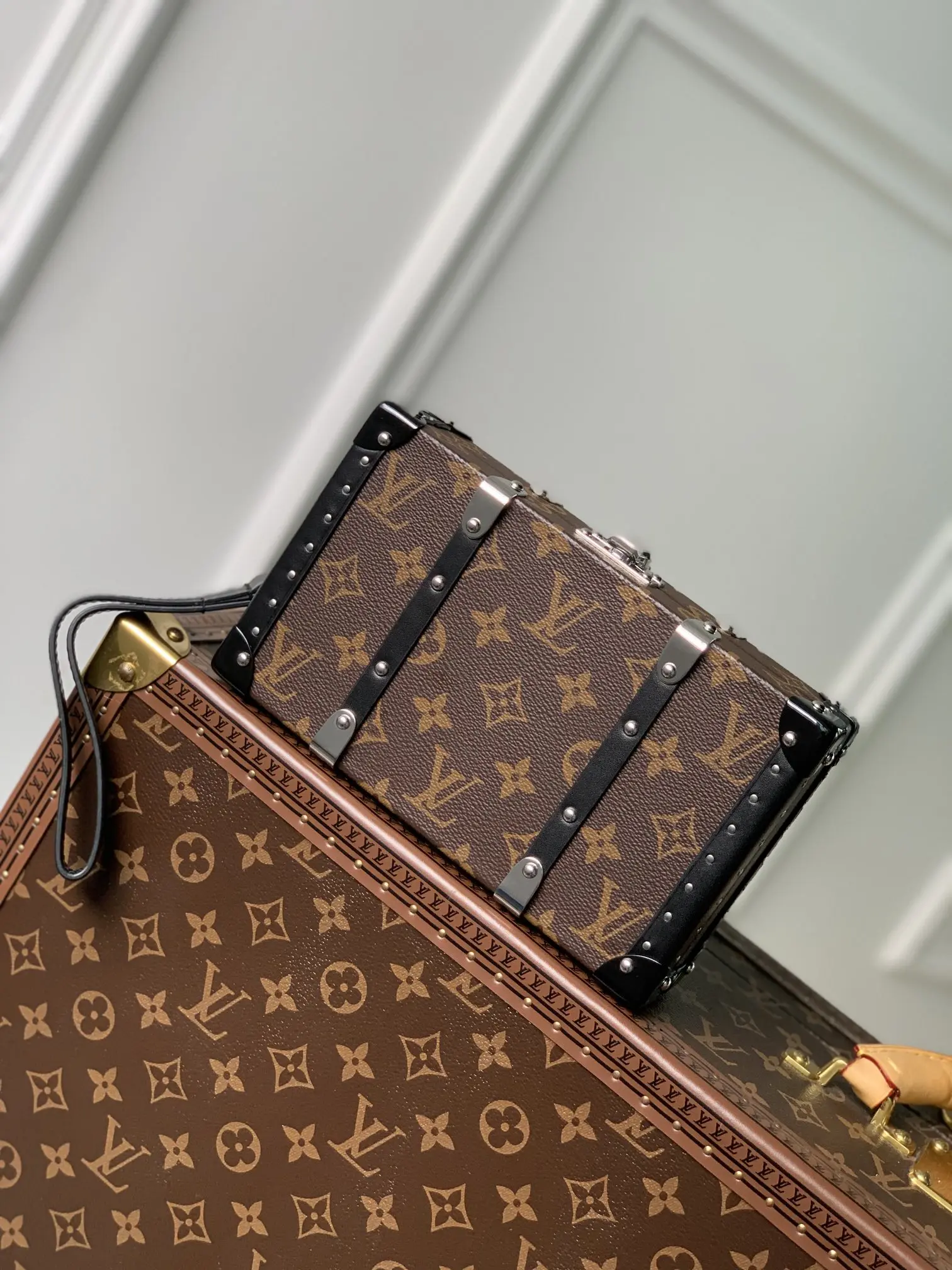 Louis Vuitton 2022 new messenger bag