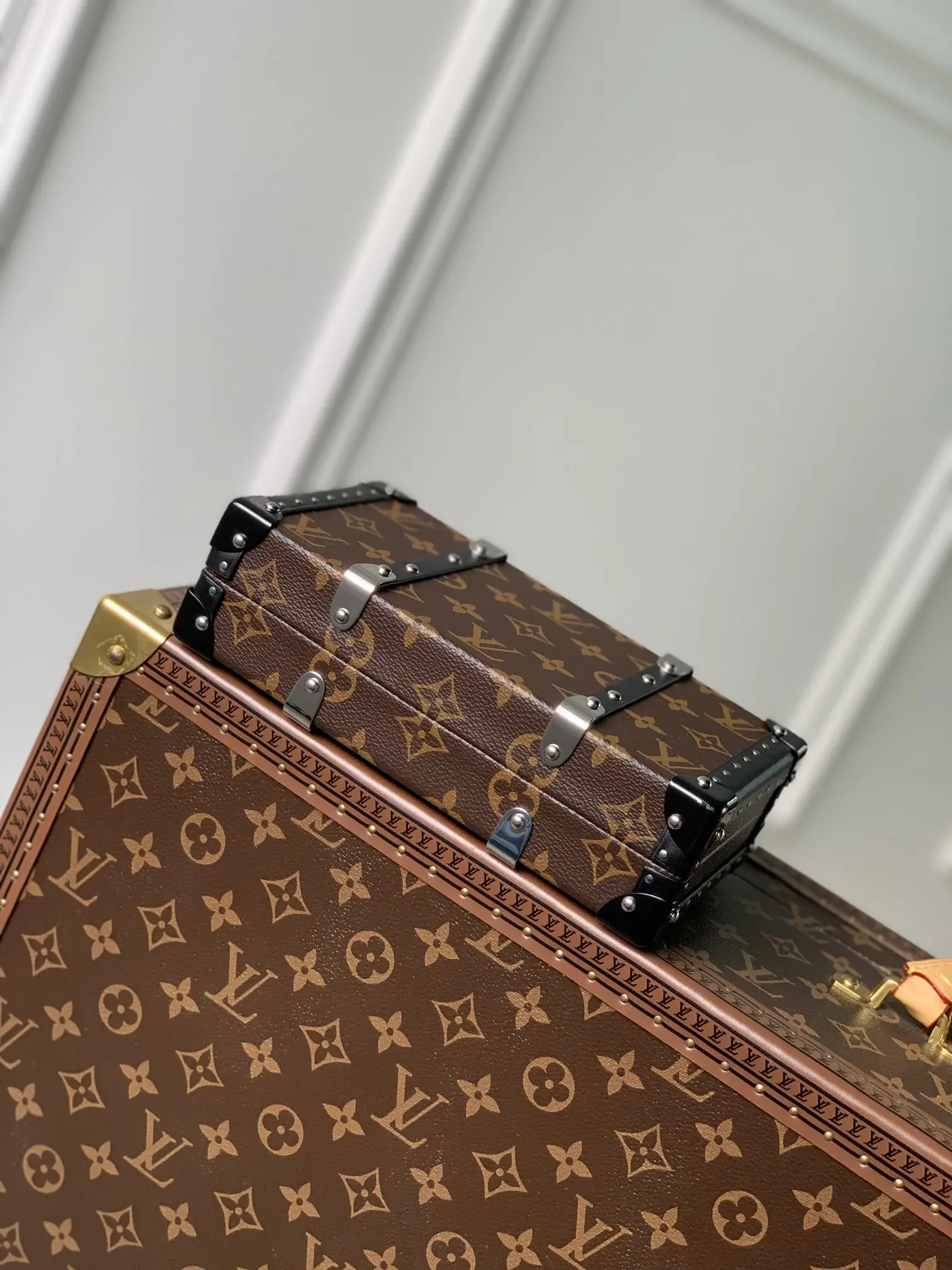 Louis Vuitton 2022 new messenger bag