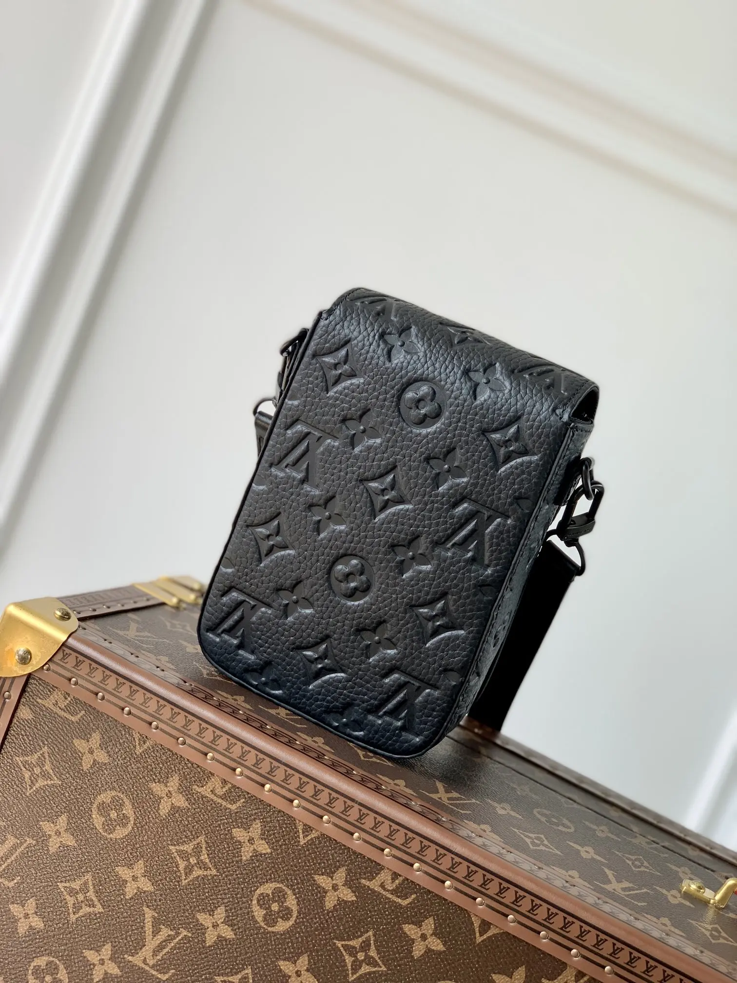 Louis Vuitton 2022 new fashion Small Bags M81524