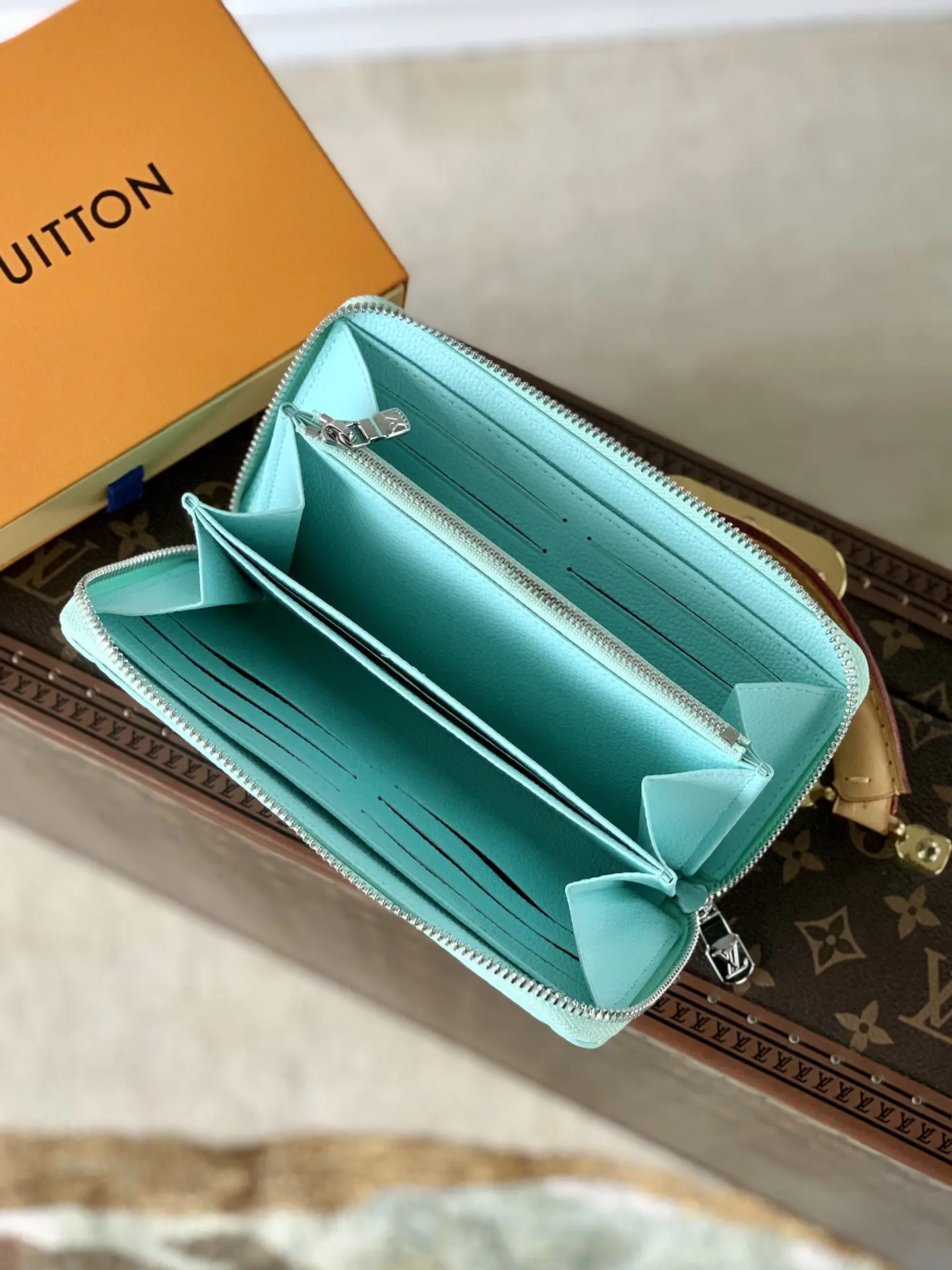 Louis Vuitton 2022 new fashion Small Bags M81466